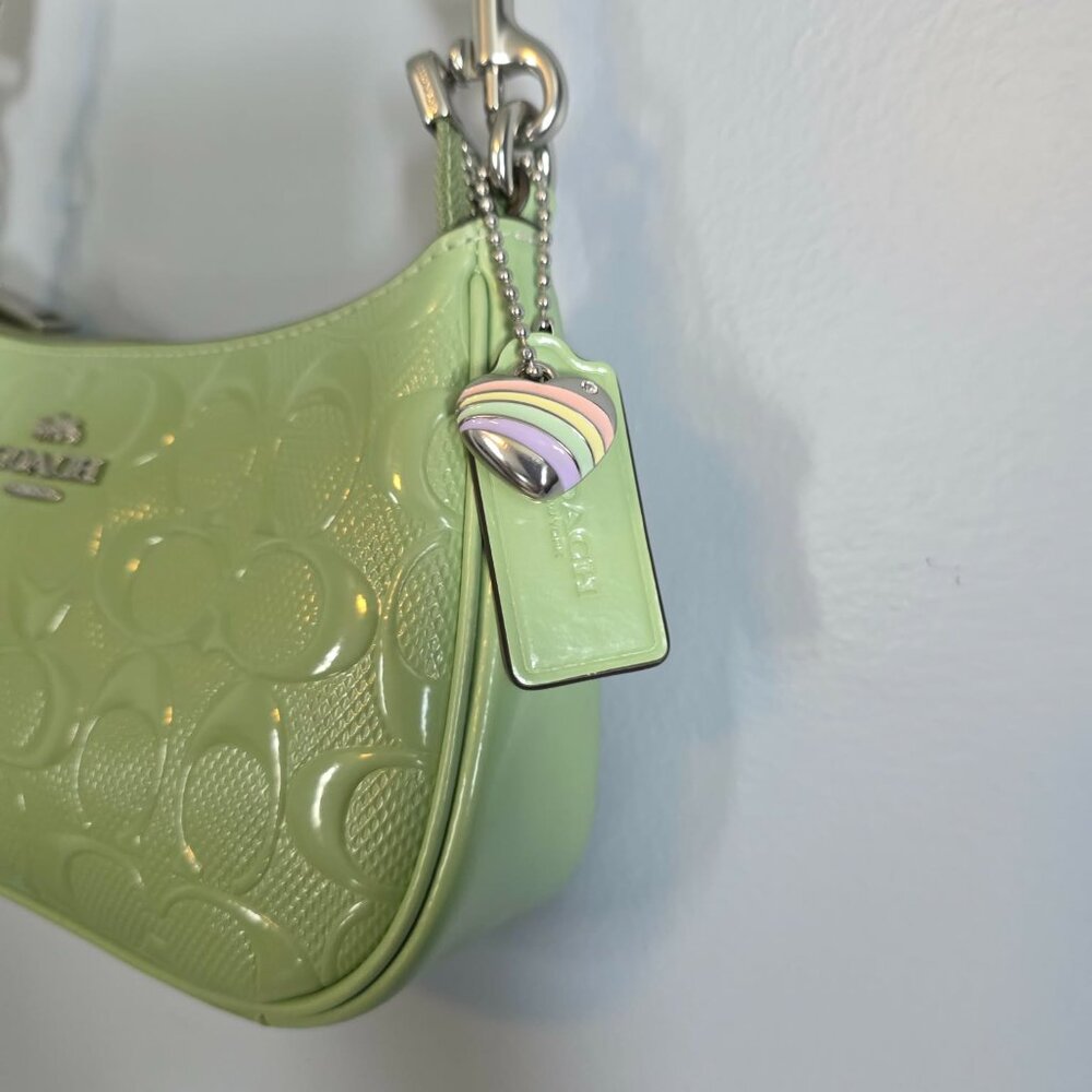 NWT Coach Teri Shoulder Crossbody Mini in signature patent leather Pale Green - Picture 2 of 9